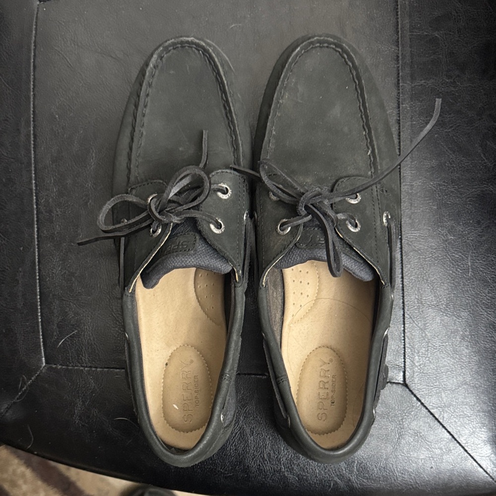 Women’s Sperry boat shoes